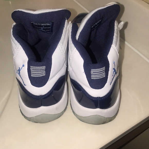 Air Jordans - Picture 3 of 8